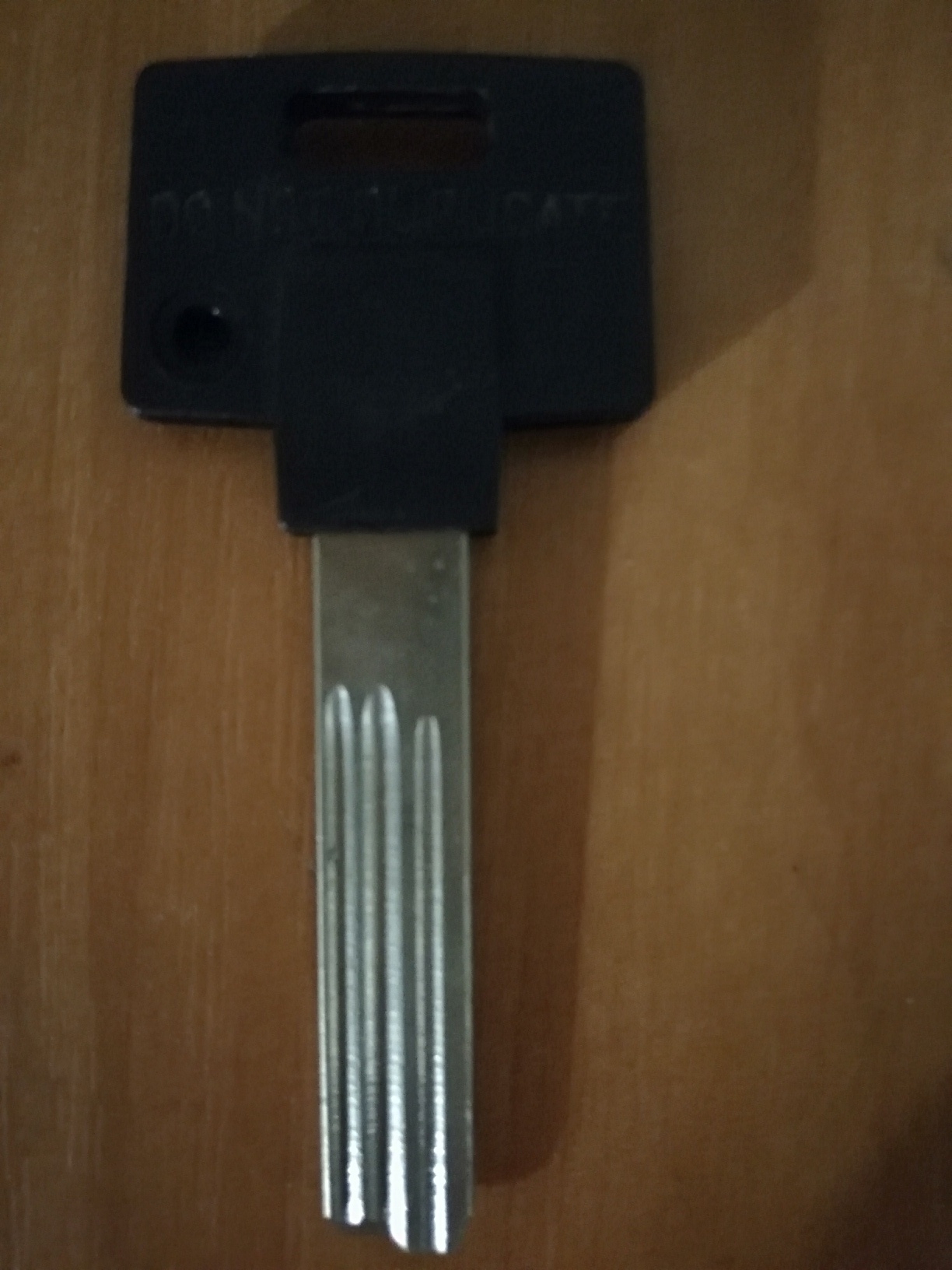MUL-T-LOCK 008 junior